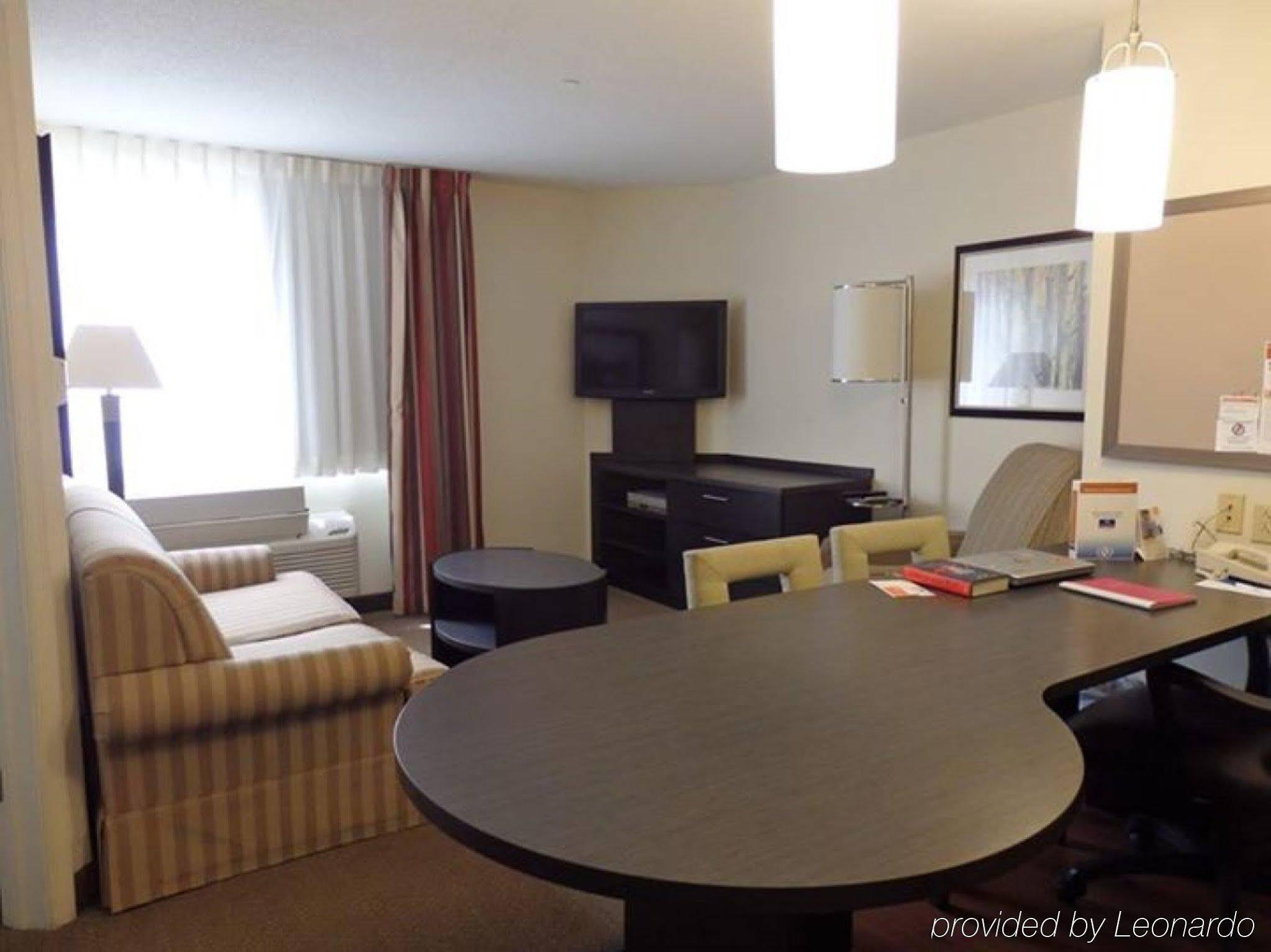 Sonesta Simply Suites Pittsburgh Airport Imperial Exterior foto