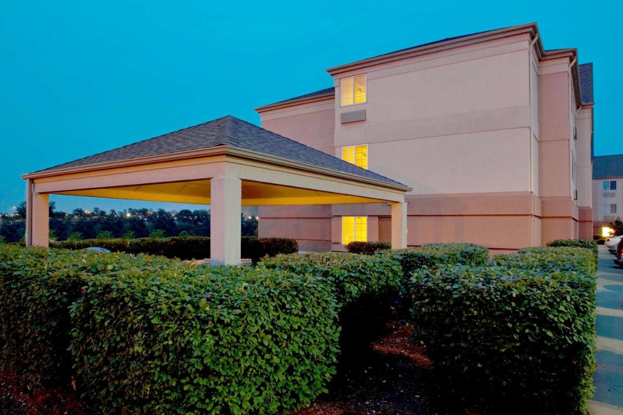 Sonesta Simply Suites Pittsburgh Airport Imperial Exterior foto